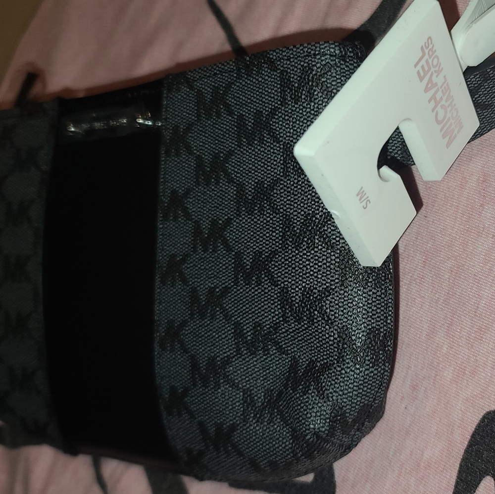 Michael Kors Belt Bag - Picture 6 of 16